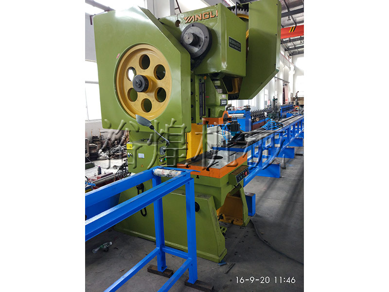 高速護欄板設備 高速護欄板設備